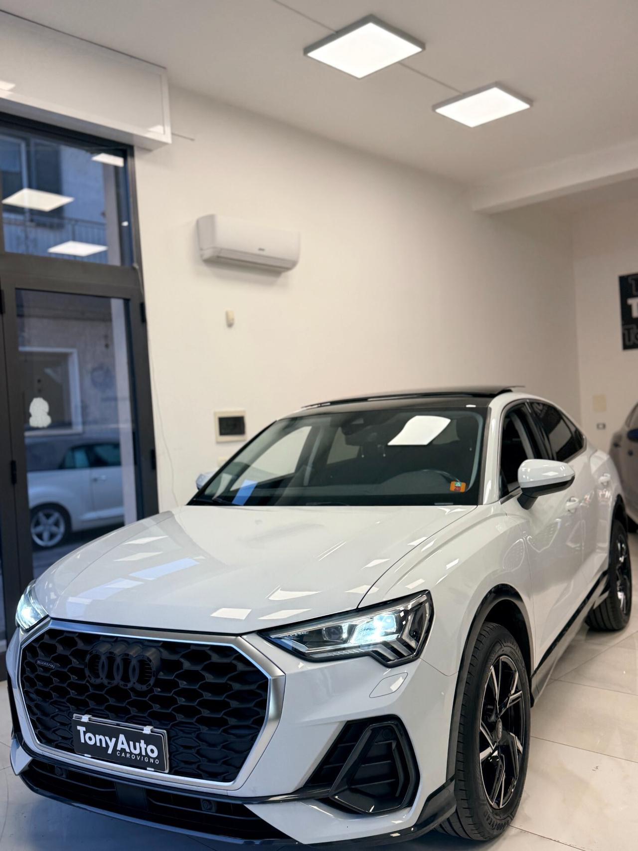 Audi Q3 SPB 40 TDI quattro S tronic 190 C.V CON TETTO APRIBILE,VIRTUAL COCKPIT,APPLE CARPLAY,TELECAMERA