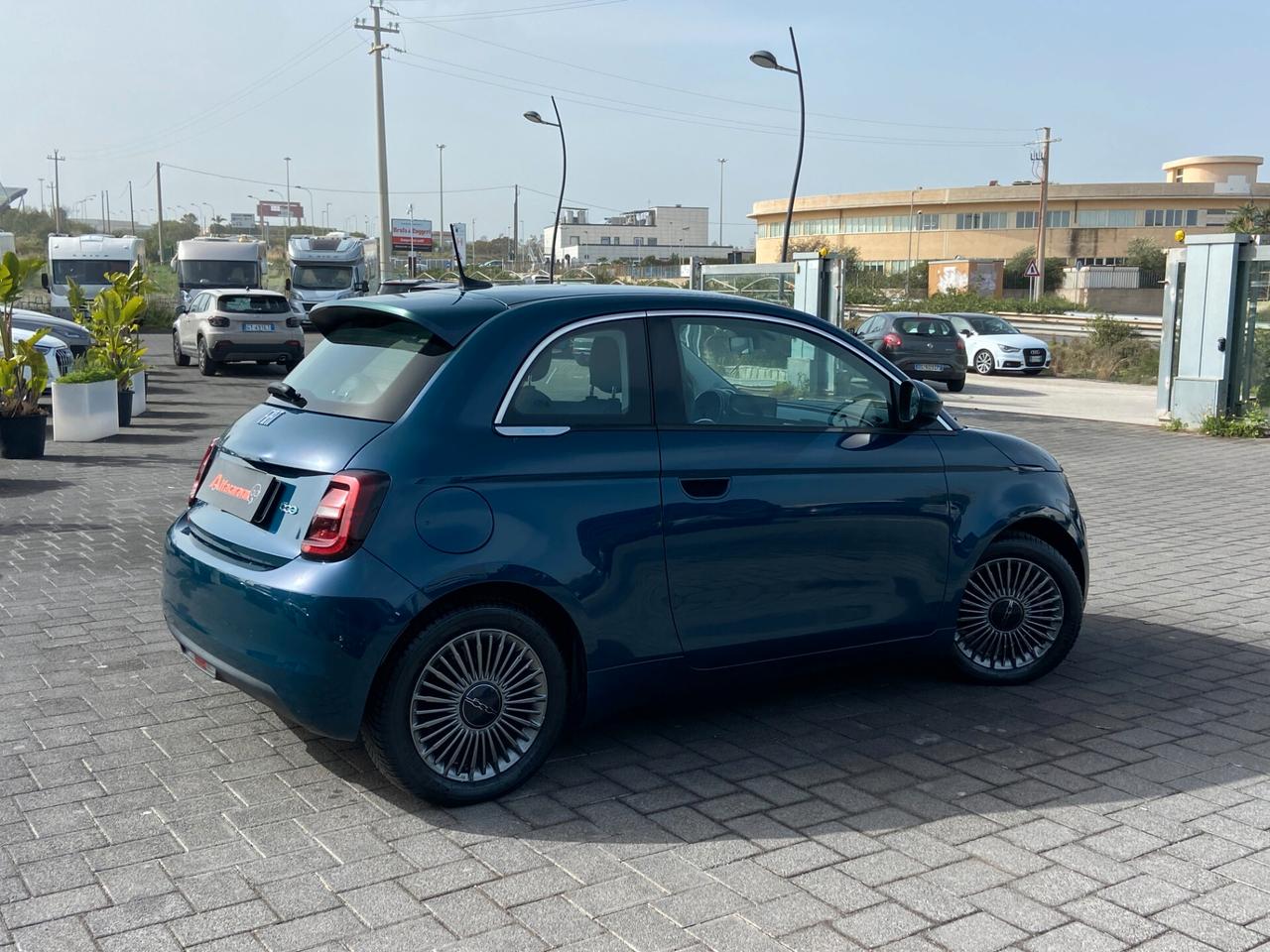 Fiat 500e 42 kWh Icon