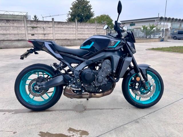 Yamaha MT-09 2024- UNIPROP -FINANZIABILE