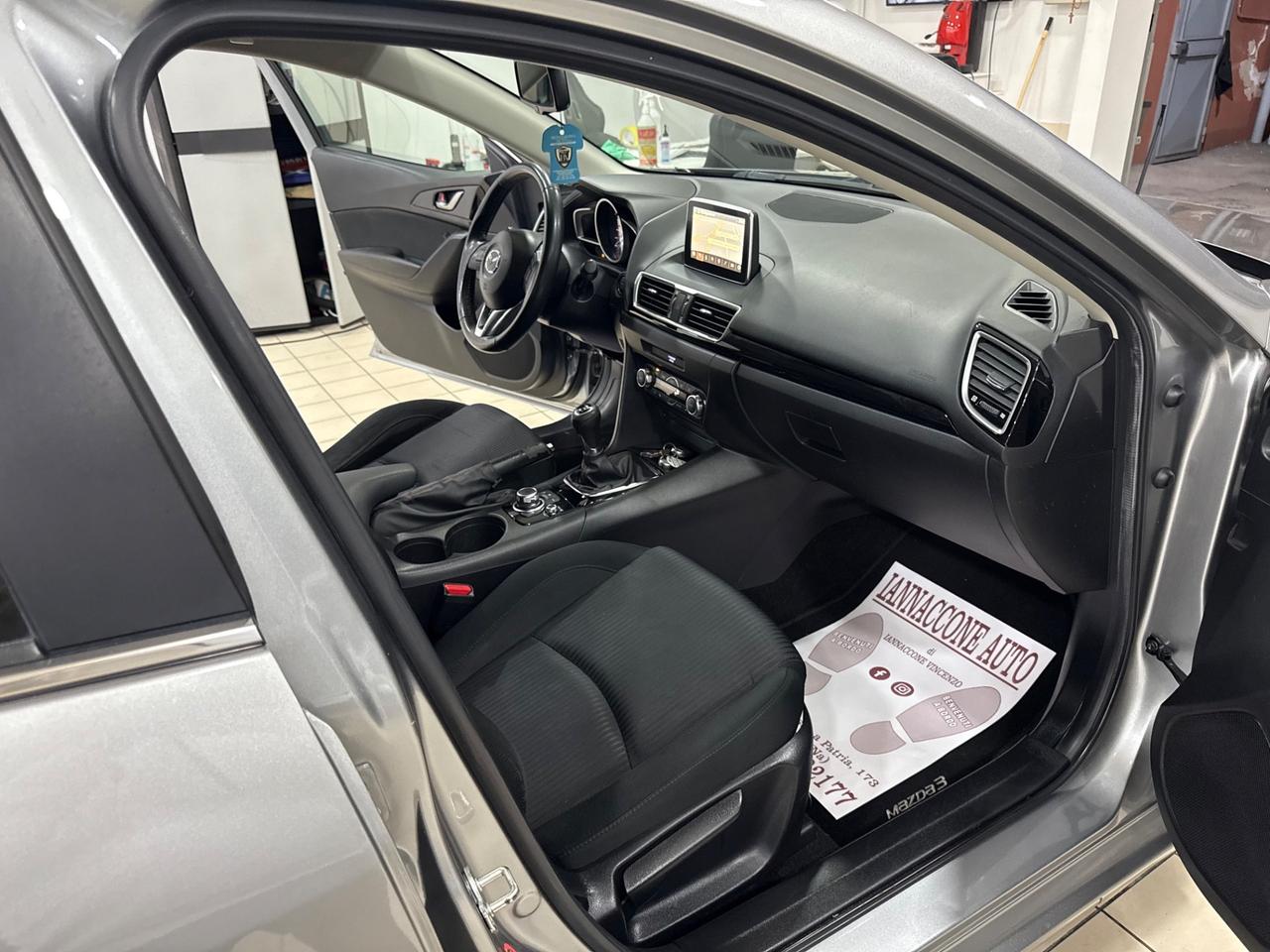 Mazda 3 1.5 2016 full optional nuova