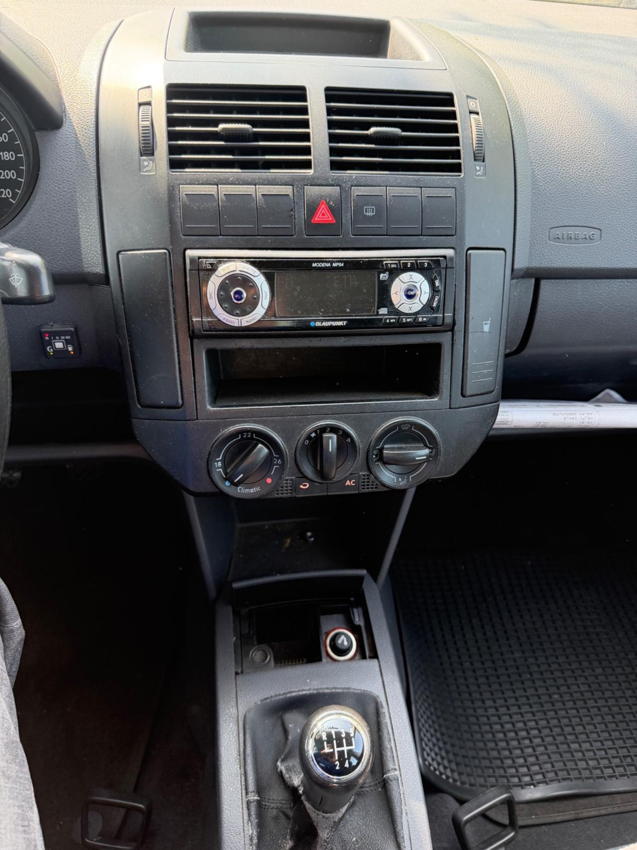 Volkswagen Polo 1.4 metano