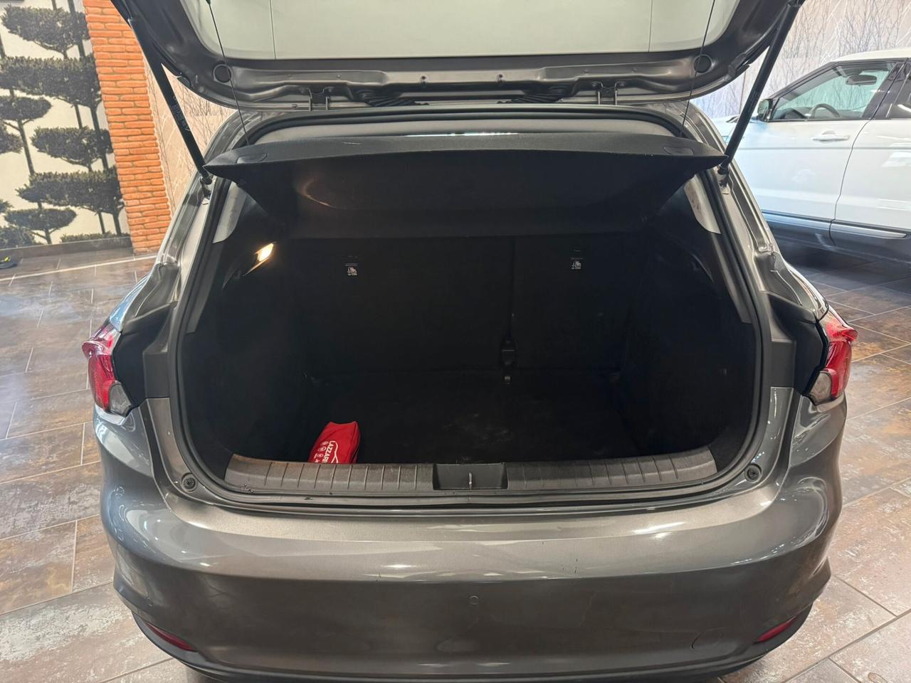 Fiat Tipo 1.6 Mjt S&S 5 porte Business