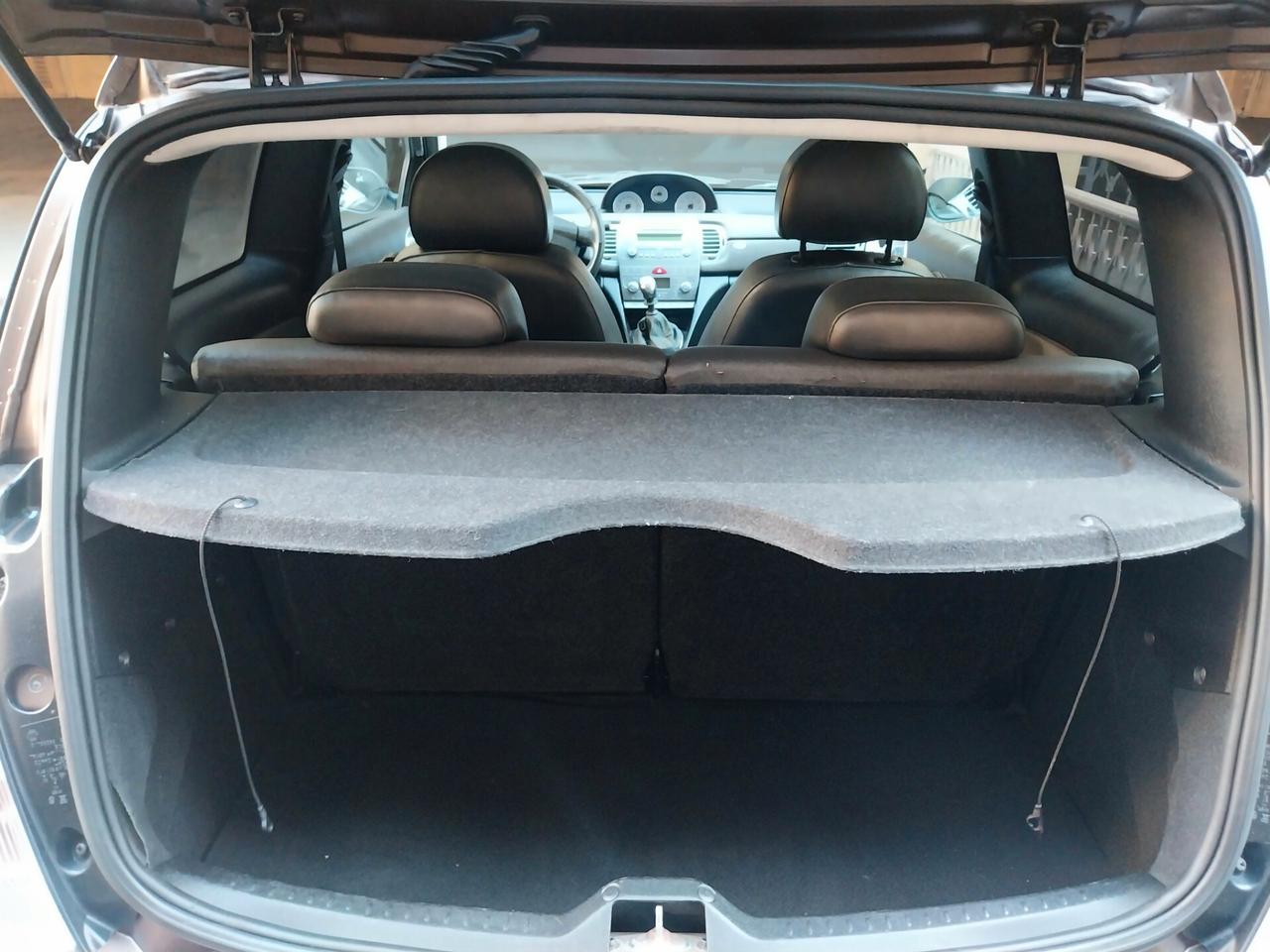 Lancia Ypsilon 1.2 Versus