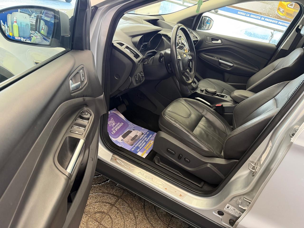 Ford Kuga 2.0 TDCI 140 CV 4WD Powershift