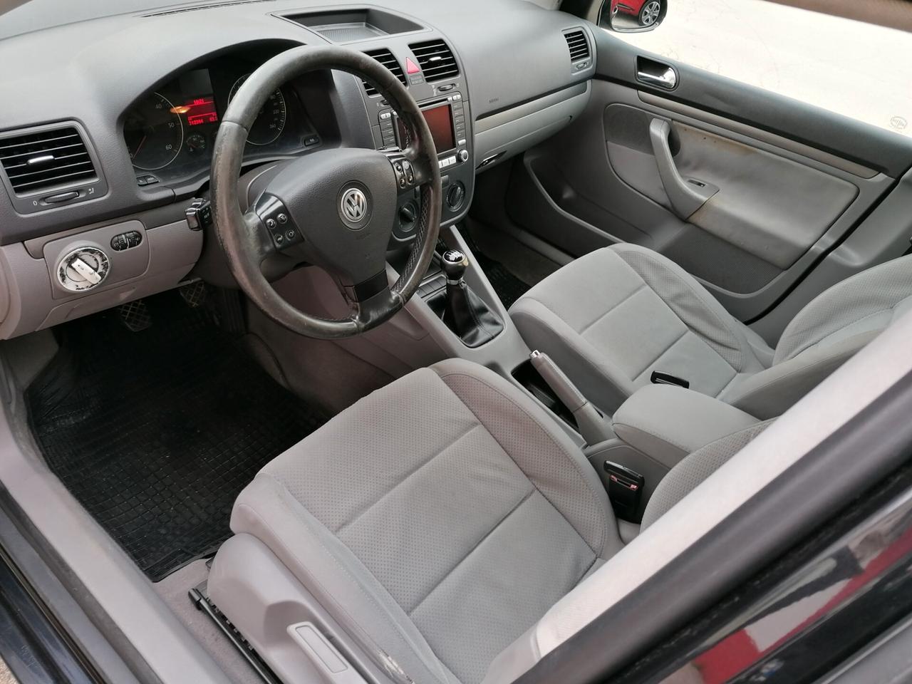 Volkswagen Golf 2.0 16V TDI 5p. Sportline