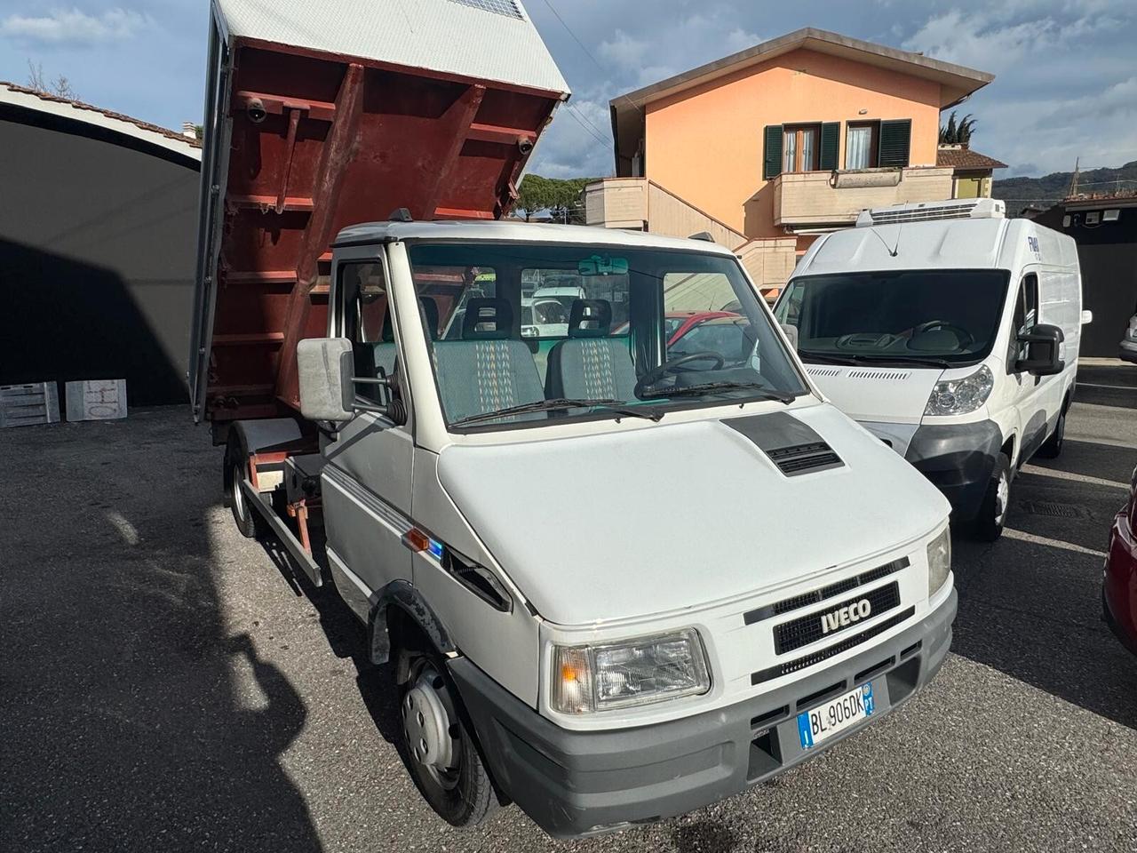 Iveco Daily 2.8 122Cv Cassone Ribaltabile -Diesel