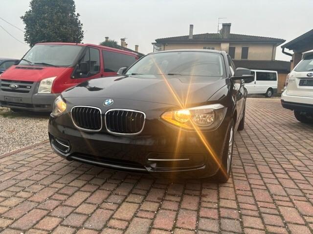 Bmw 114 114d 5p. Sport Line Navi