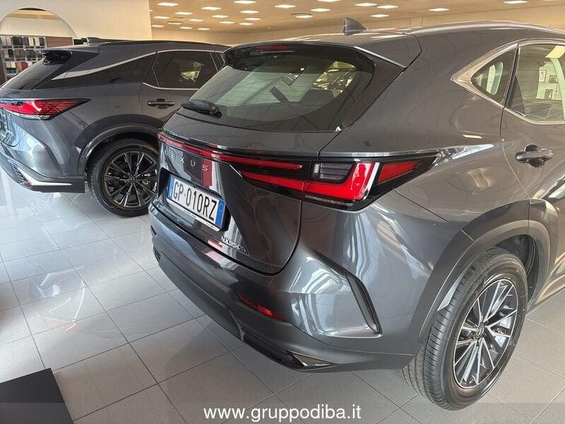 Lexus NX 2.5H ECVT 2WD BUSINESS MY24