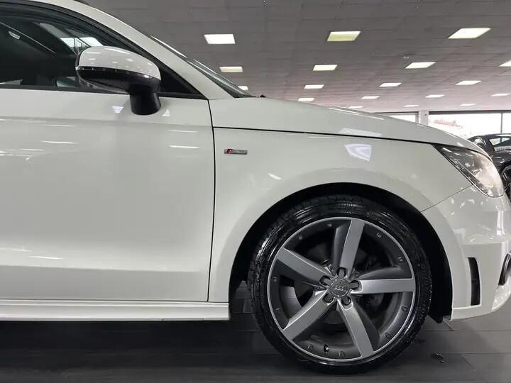 Audi A1 A1 1.4 tfsi 122cv s-tronic S line