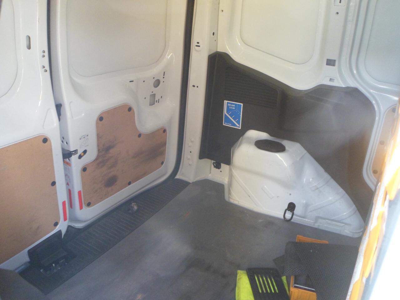 Ford Transit Courier furgone