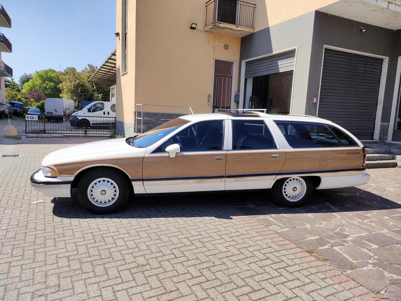 Buick Roadmaster 5.7 V8 ASI e CRS