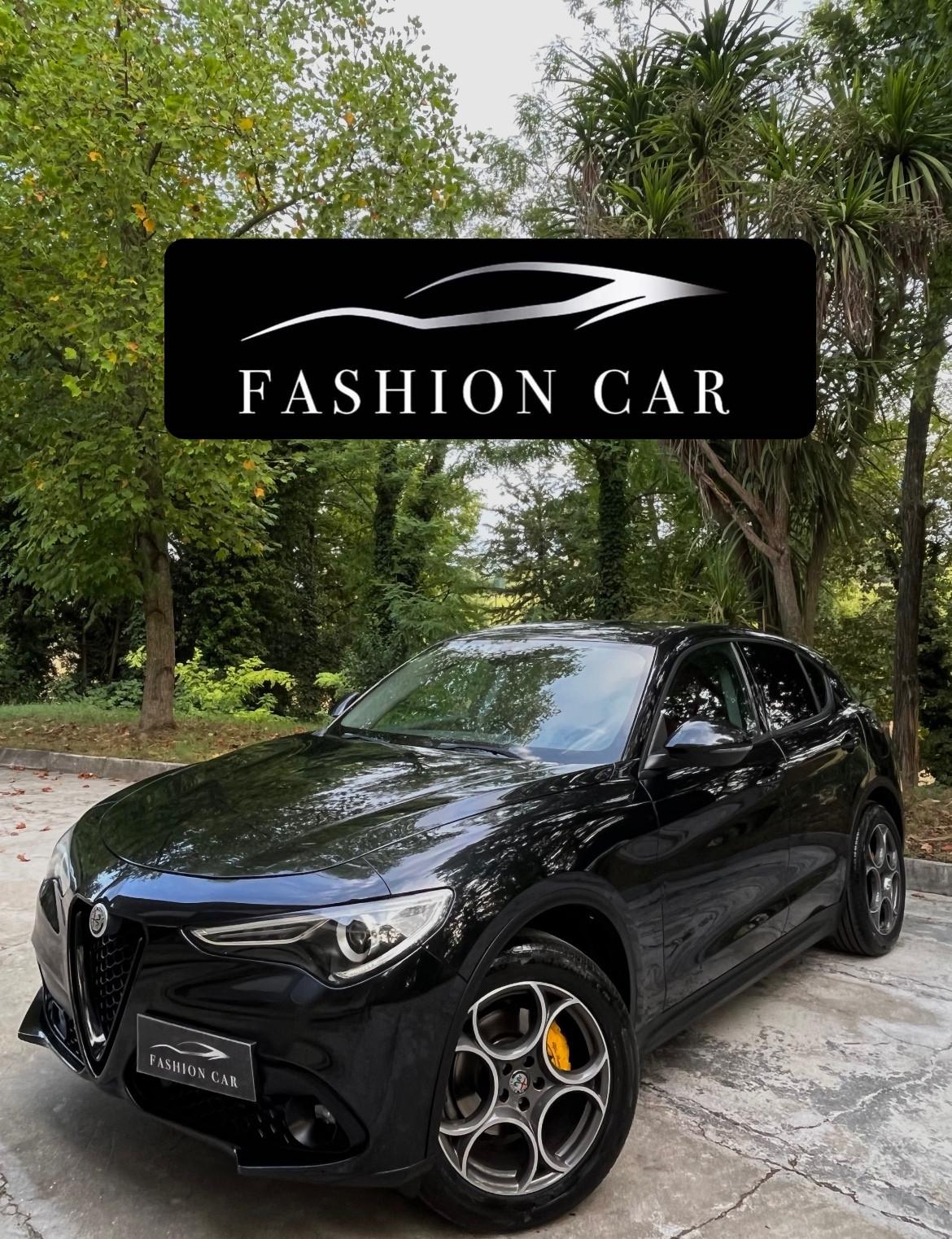 Alfa Romeo Stelvio 2.2 TOTAL BLACK 210 CV AT8 Q4 Executive