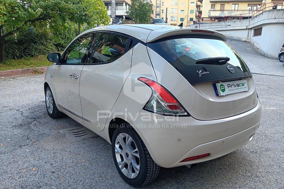 LANCIA Ypsilon 1.2 69 CV 5 porte GPL Ecochic Gold
