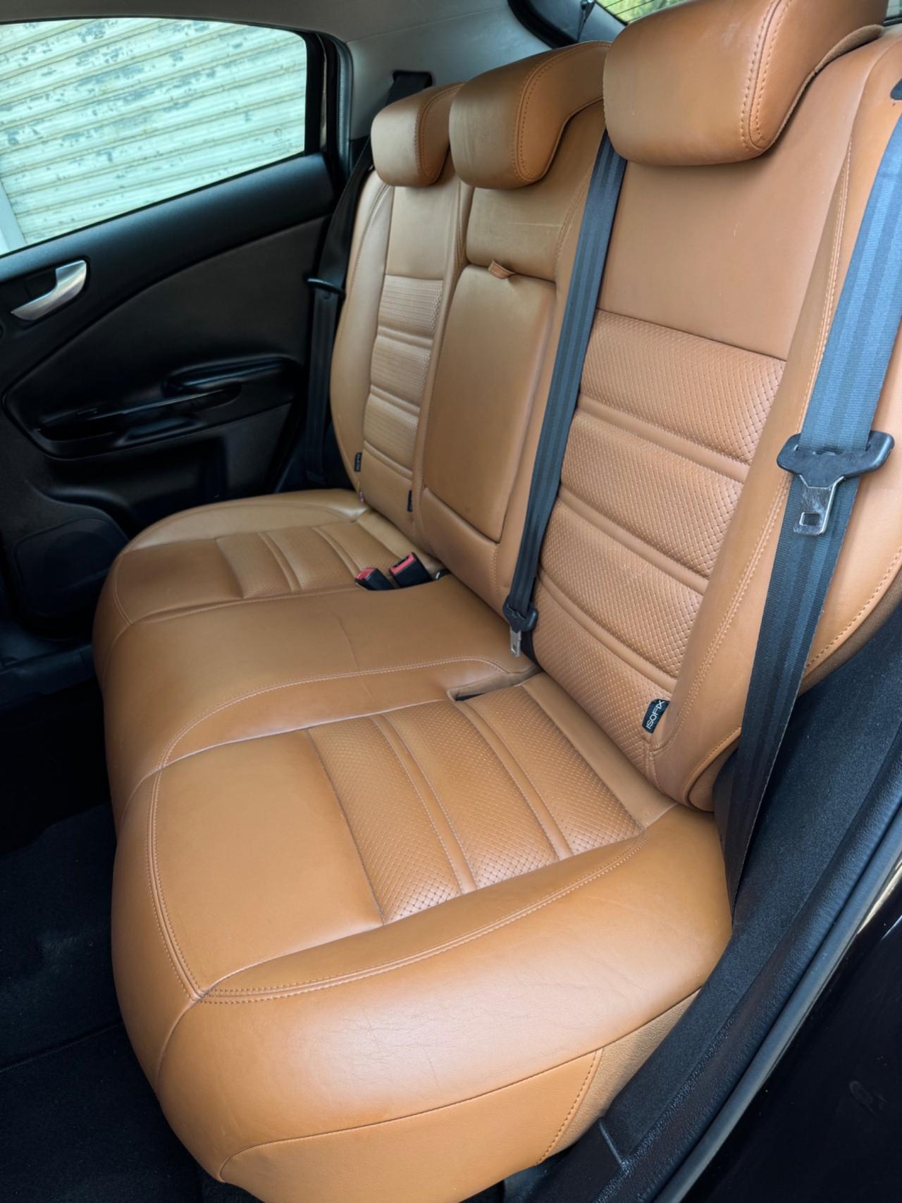 Alfa Romeo Giulietta 1.6 JTDm 105 CV Allestimento Exclusive – Anno 2012