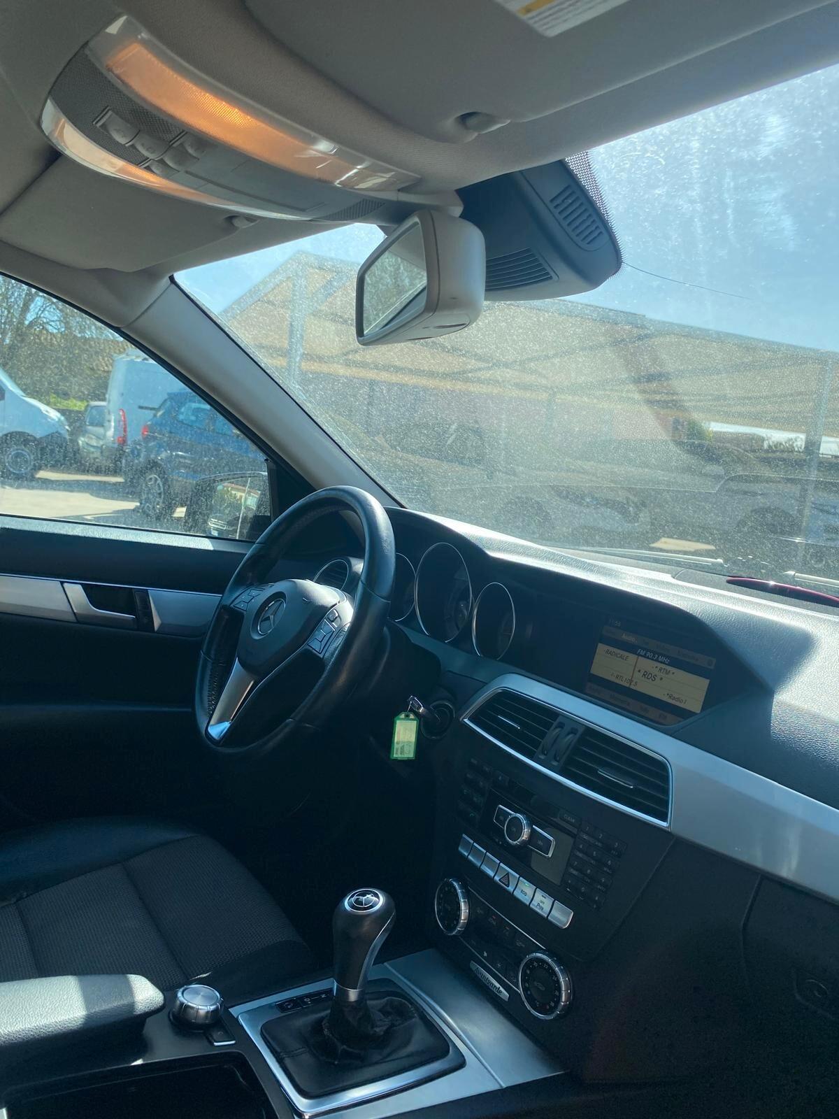 Mercedes-benz C 200 CDI BlueEFFICIENCY Avantgarde