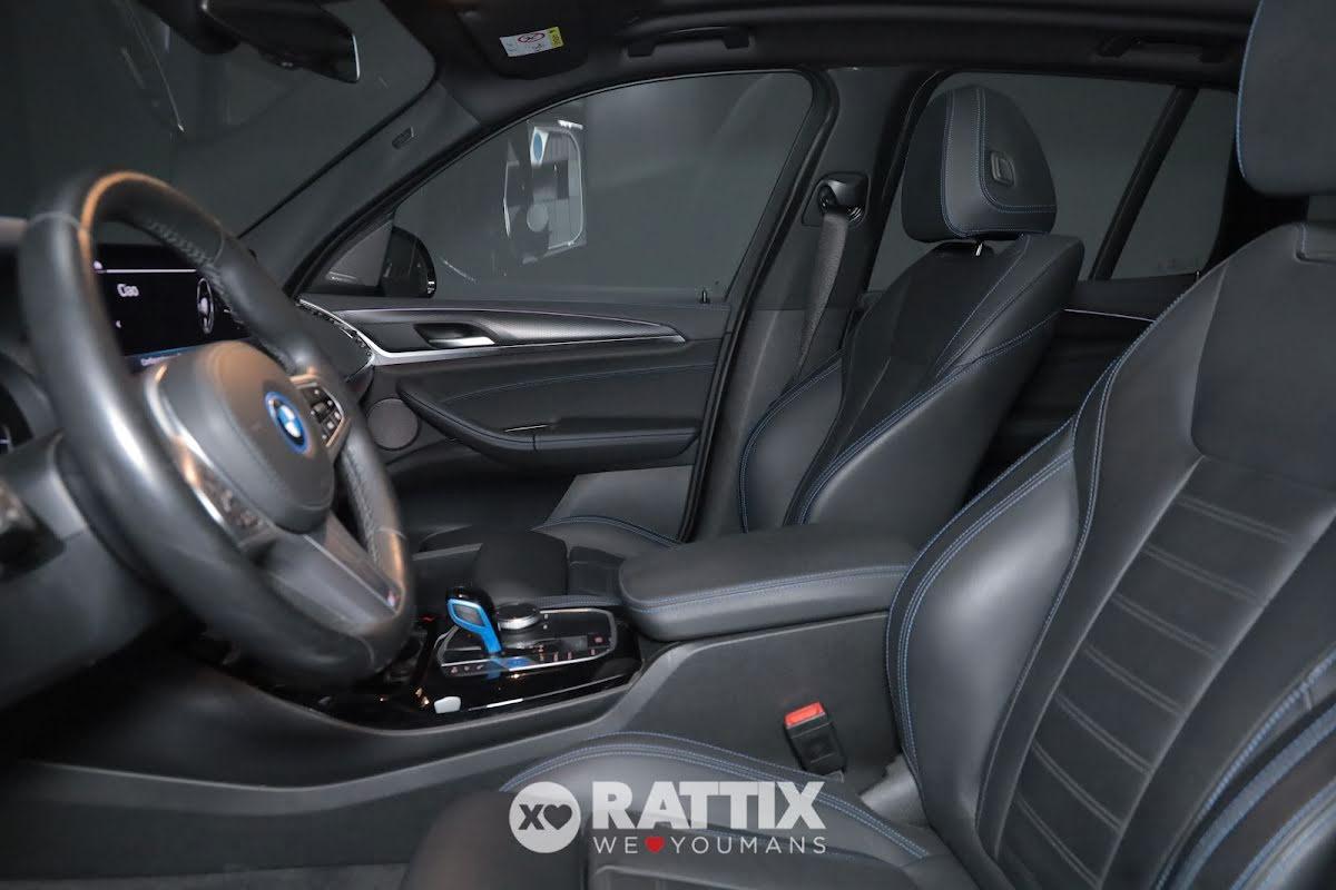 BMW iX3 motore elettrico 286CV Impressive + Tetto apribile