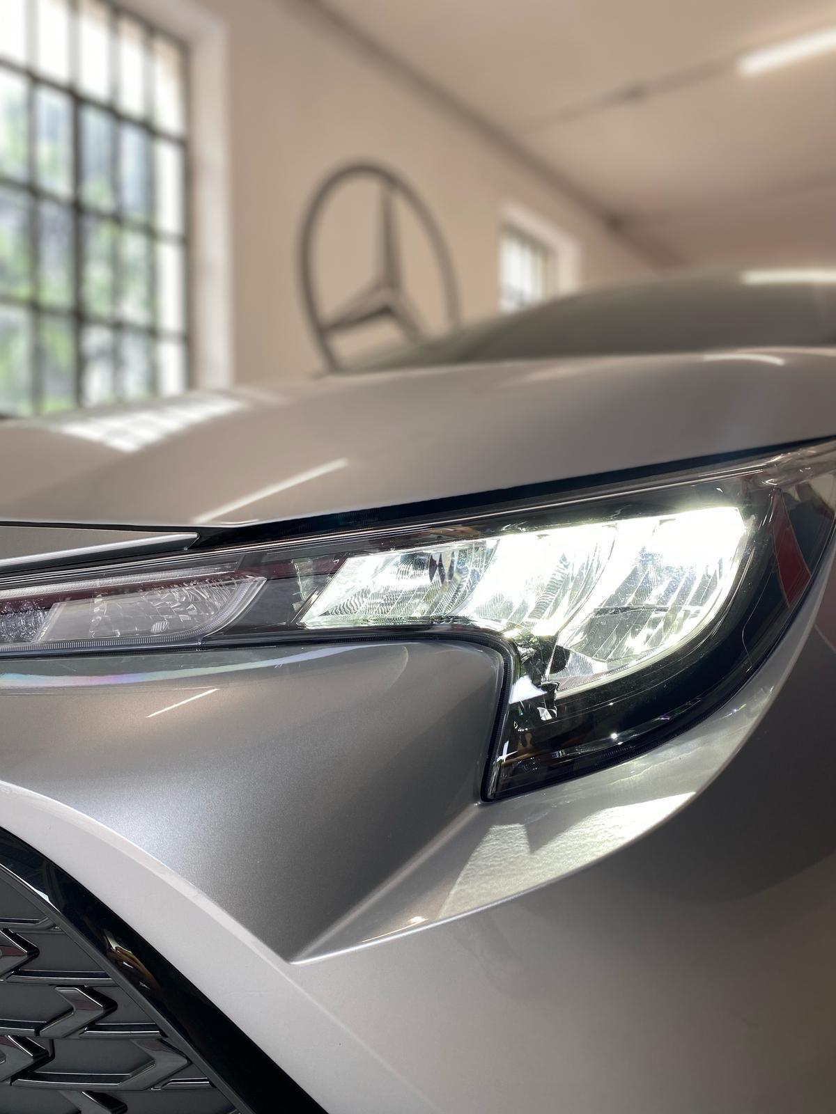 Toyota Corolla GR SPORT 1.8 Hybrid Touring Sports