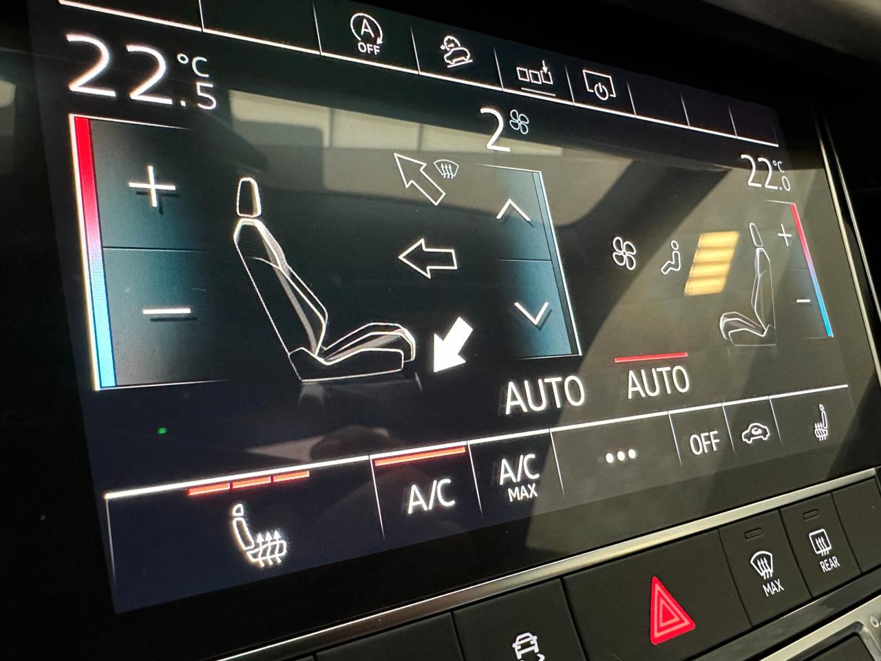 Audi Q8 50 TDI 286 CV quattro tiptronic Sline tetto apribile iva