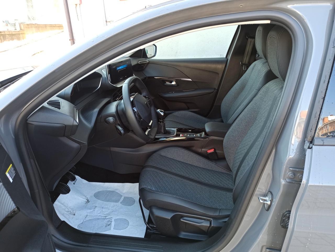 Peugeot 208 PureTech 100 Stop&Start 5 porte Allure