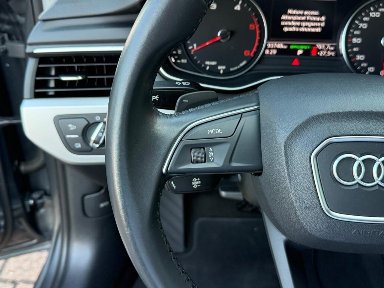 Audi A4 Avant 40 TDI quattro S tronic MATRIX/UNIPRO
