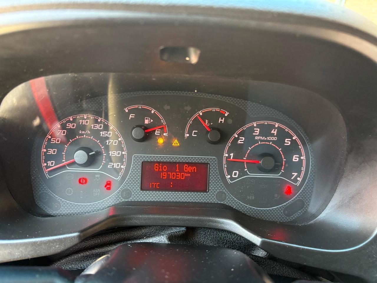 Fiat Fiorino 1.3 MJT 95CV Cargo Adventure