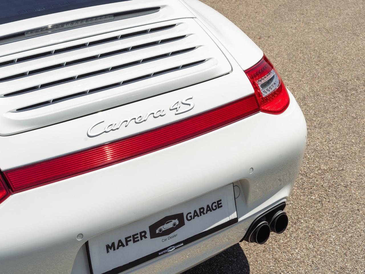 Porsche 911 Carrera 4S Coupé