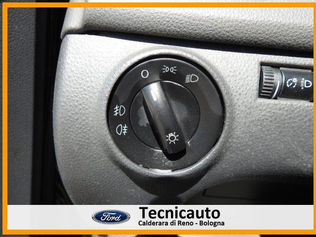 VOLKSWAGEN Polo Cross 1.4/80CV 16V *NEOPATENTATO*