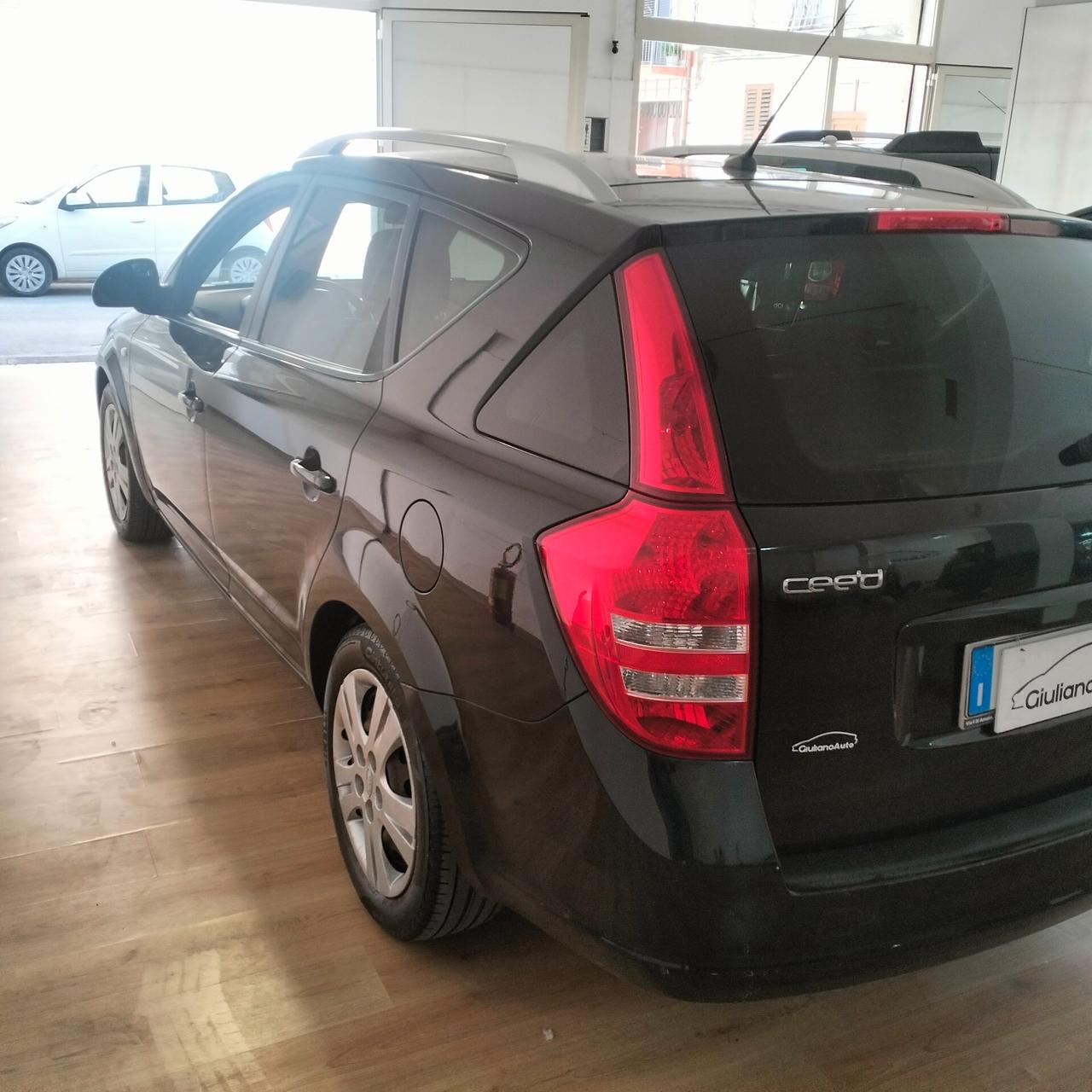 Kia Ceed cee'd Sp. Wag. 1.6 CRDi VGT 115CV EX