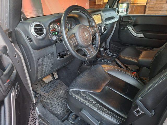 JEEP Wrangler Unlimited 2.8 CRD DPF Sahara Auto