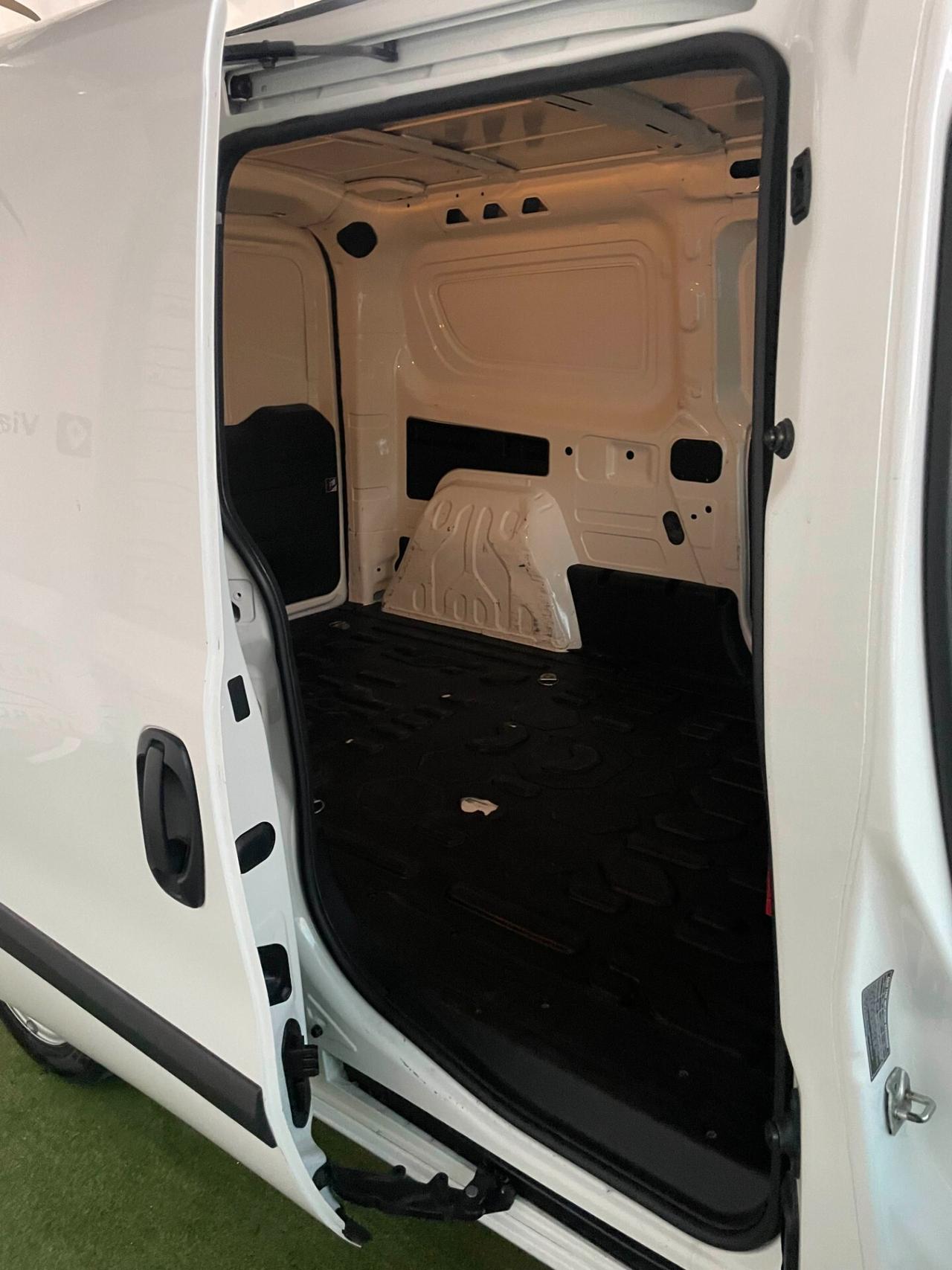 Fiat Doblo Doblò 1.6 MJT 105CV S&S PL Combi Maxi N1 Easy