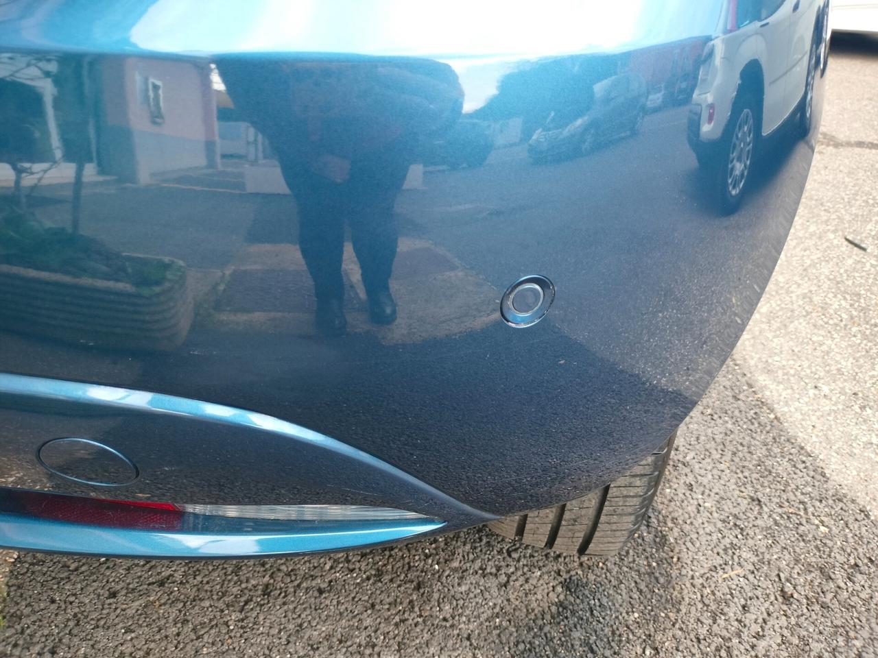 Lancia Ypsilon Hybrid Gold prezzo REALE