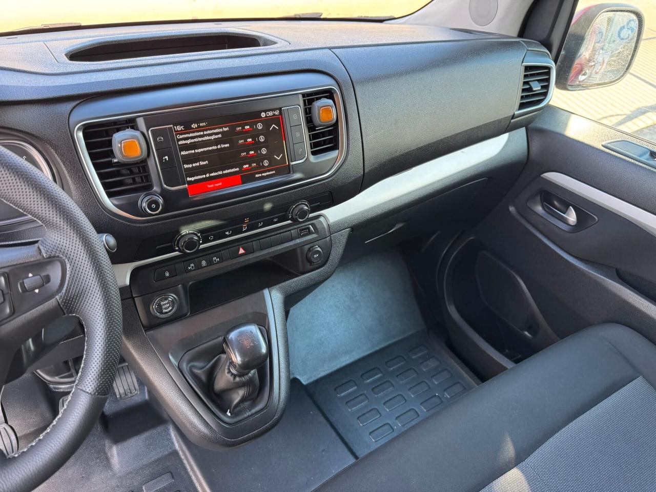 Citroen Spacetourer BlueHDi 120 XS Shine