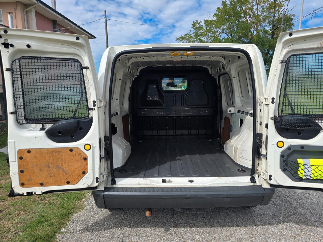 Ford Transit 1.8 Diesel con GARANZIA