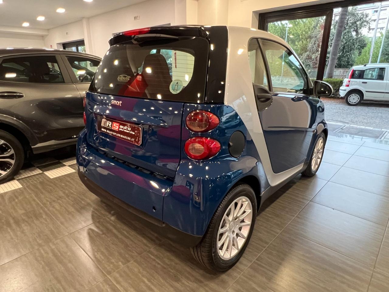 Smart ForTwo 1000 52 kW Auto. coupé passion