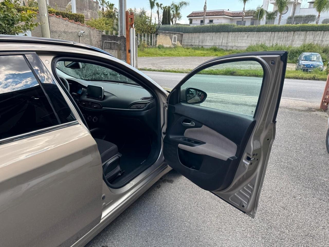 Fiat Tipo 1.4 SW Lounge GPL