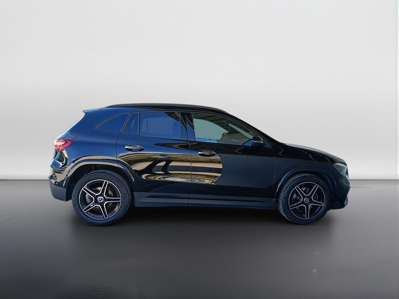 Mercedes-Benz GLA-H247 2023 - GLA 200 d AMG Line Advanced Plus 4matic auto