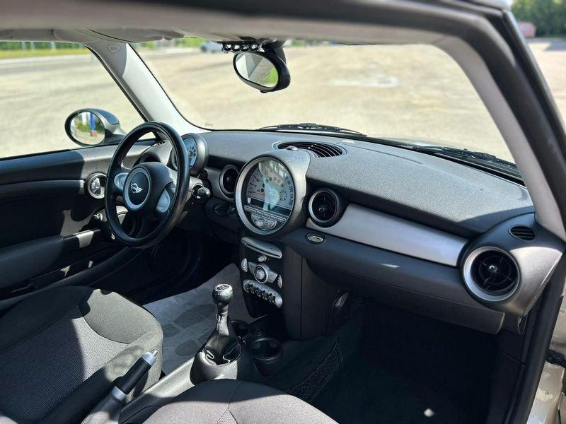 MINI Clubman 1.6 16V COOPER D CLUBMAN