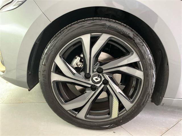 RENAULT Clio 1.6 E-Tech hybrid R.S. Line 145cv auto