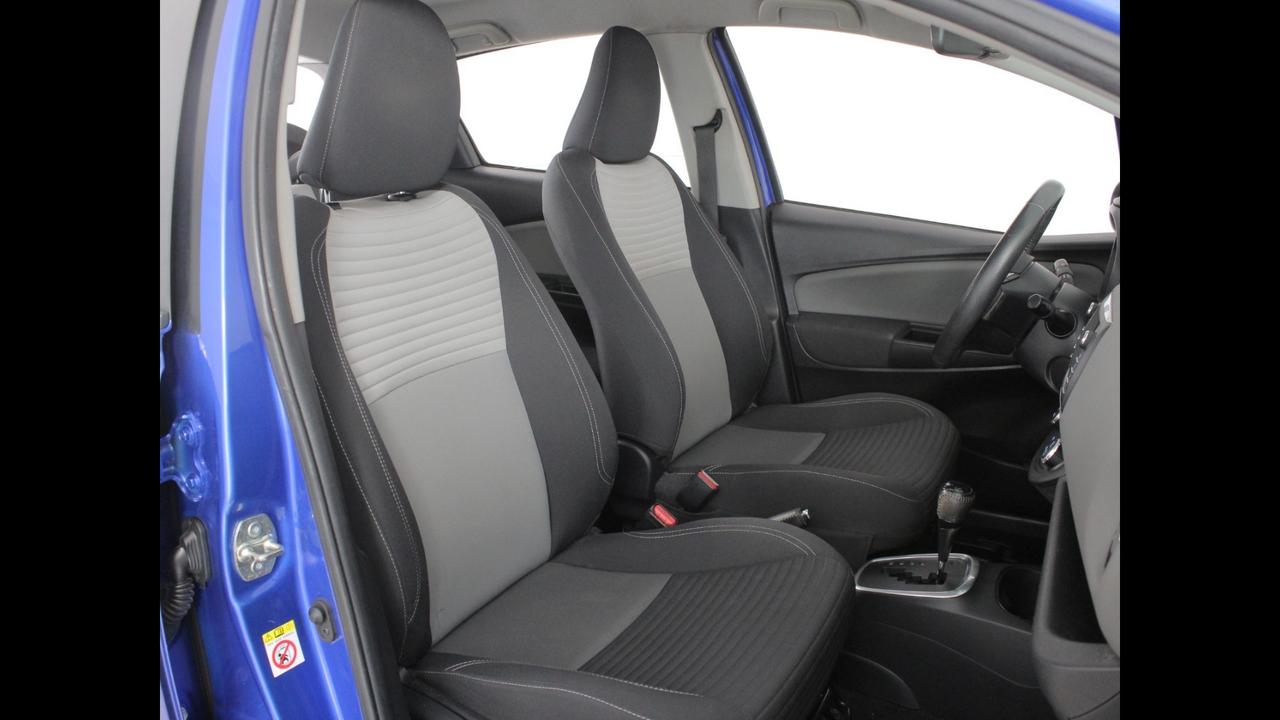 TOYOTA Yaris III 2017 - Yaris 5p 1.5h Active my18
