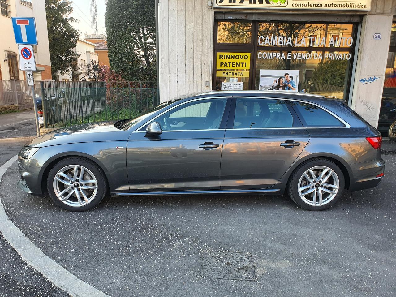 Audi A4 Avant 3.0 TDI 272 CV quattro tiptronic Business