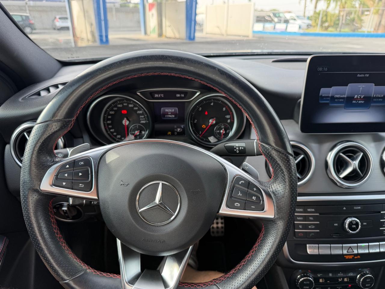 Mercedes-benz GLA 200 d Automatic Premium pacchetto AMG