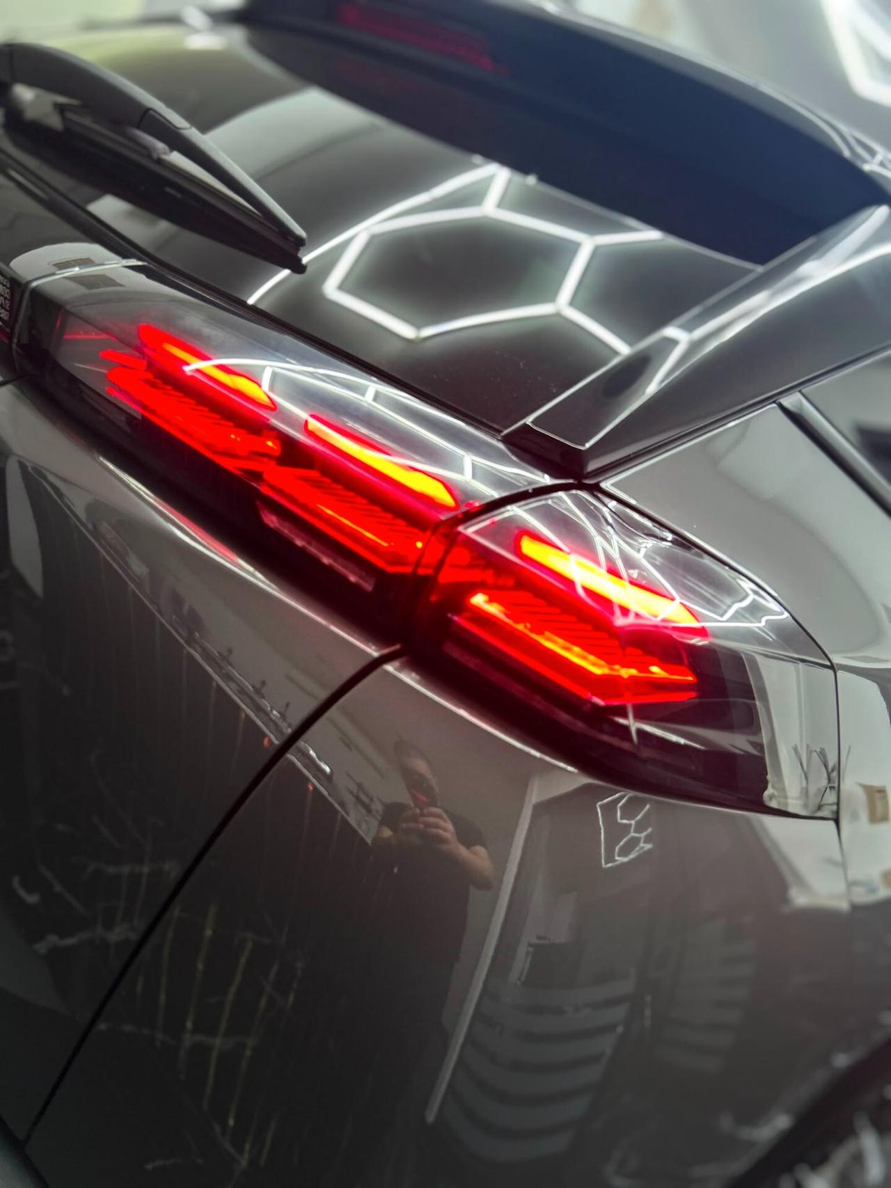 Peugeot 2008 PureTech 1.2 Benzina 100 cv S&S Allure