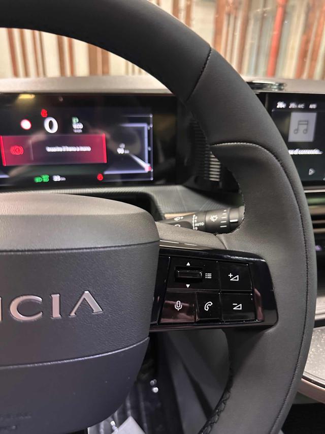 LANCIA Ypsilon Hybrid e-DCT LX 110CV