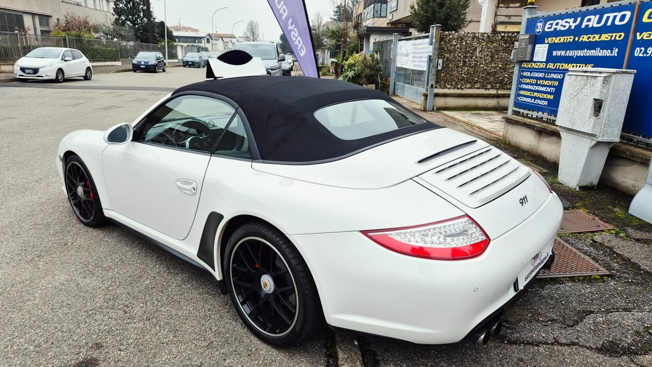 Porsche 911 Carrera GTS Cabriolet