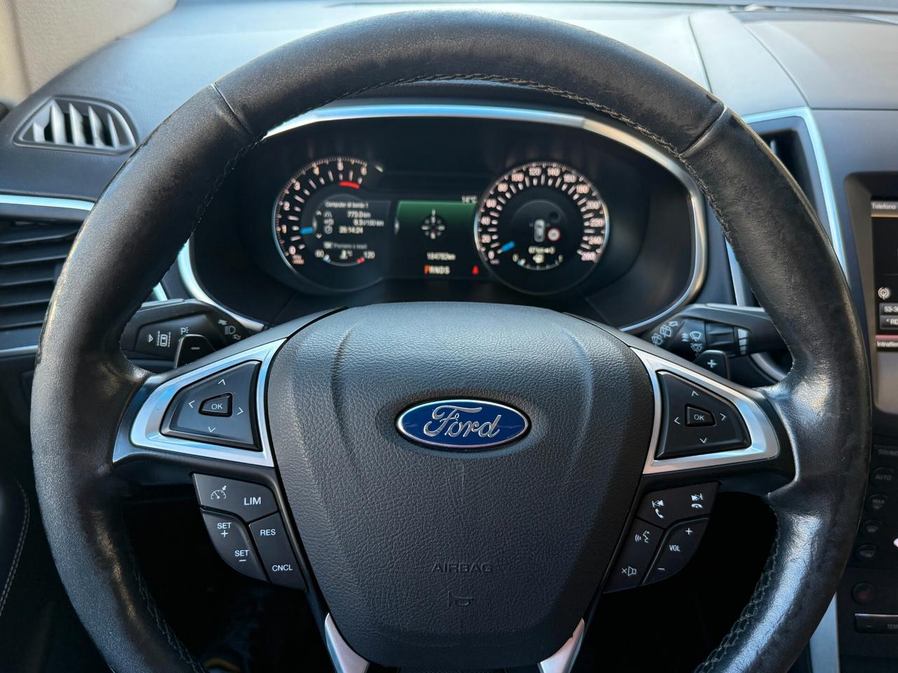 Ford Edge 2.0 TDCI 210 CV AWD Start&Stop Powershift Titanium