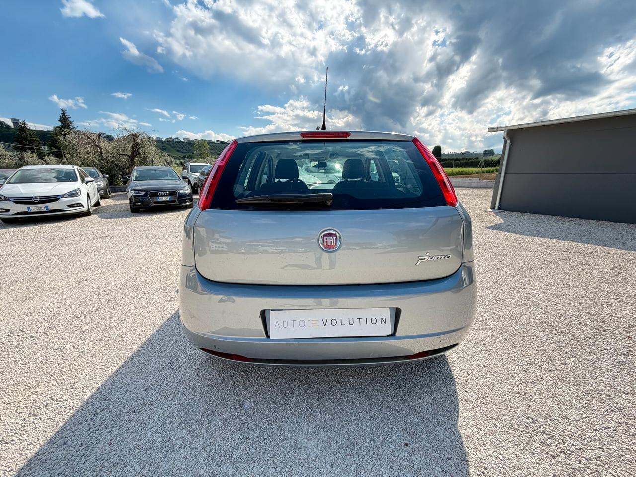 Fiat Grande Punto 1.3 MJT 75 cv 5 p 119.355 km unico proprietario