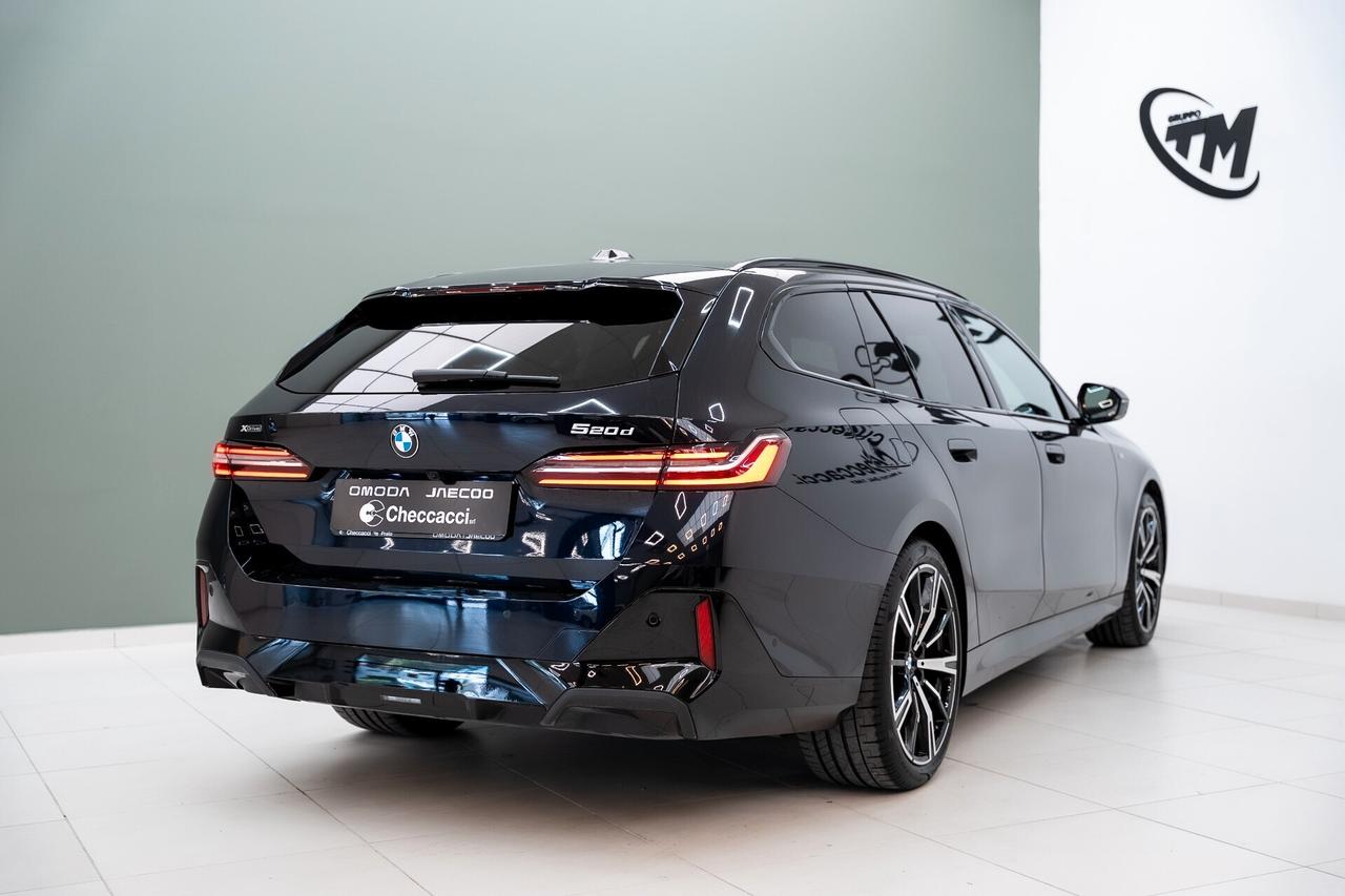 BMW 520d Serie 5 G61 Touring 48V xdrive MSport Pro auto IVA ESPOSTA