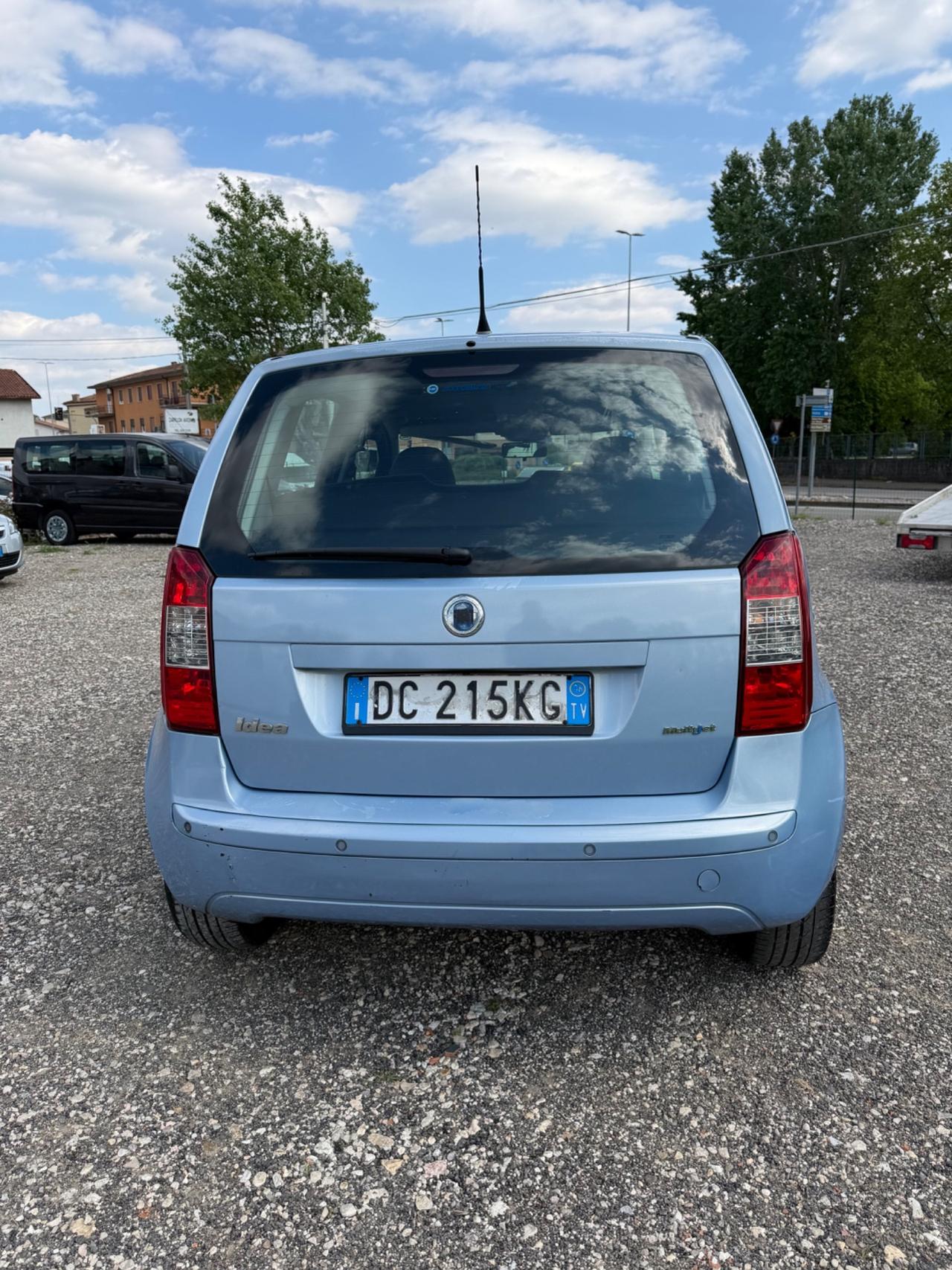 Fiat Idea 1.3 Multijet 16V Active automatica