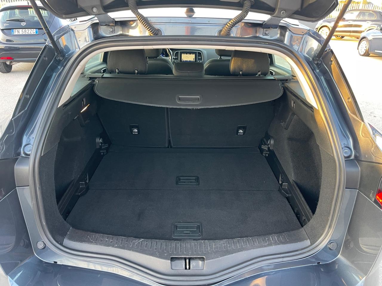 RENAULT MEGANE 1.5 DCI SW 110C. EDC FULL LED MY18