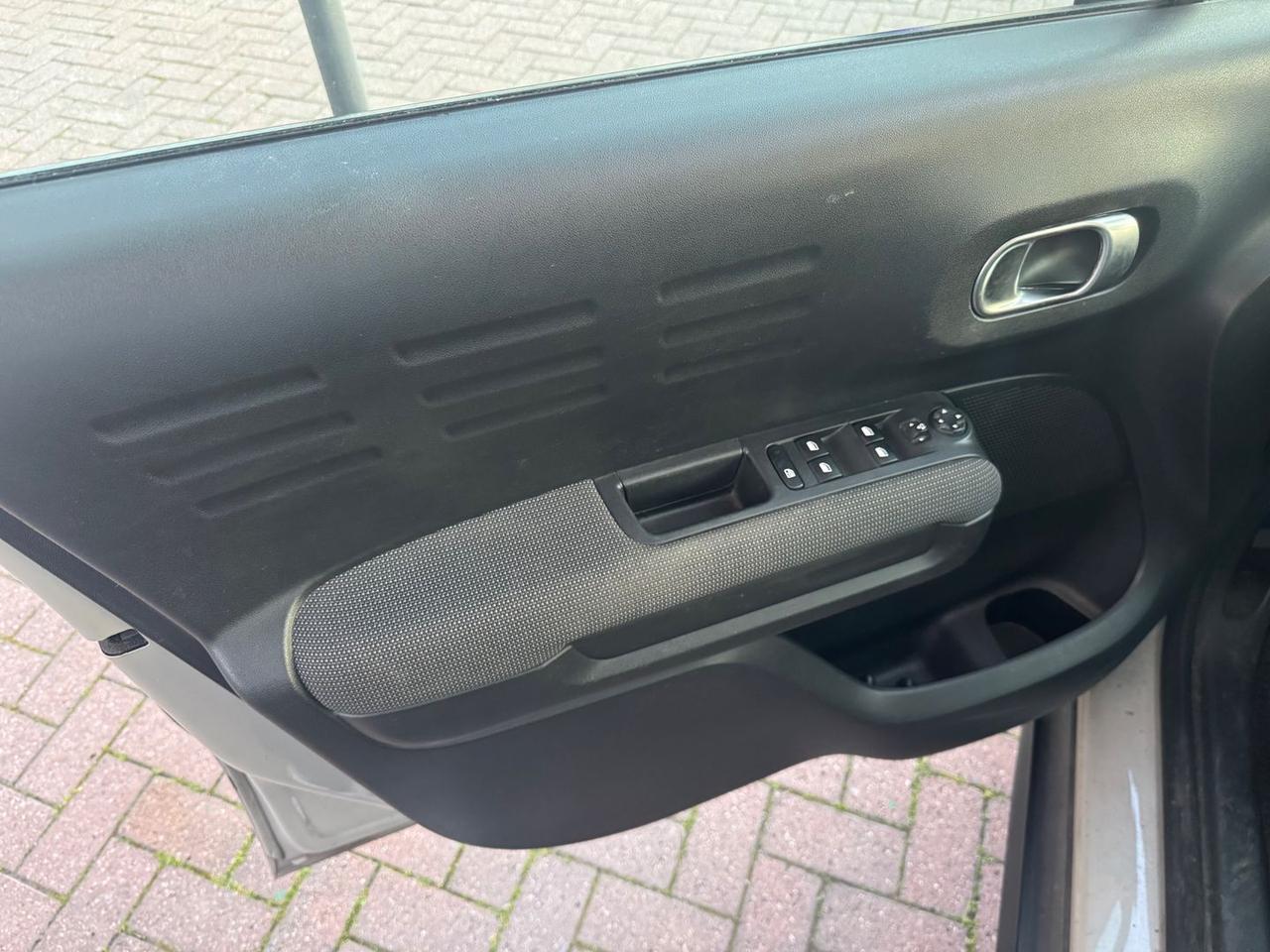 Citroen C3 Aircross Feel 1.2 PureTech 82 #10085